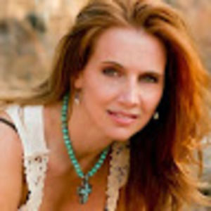 Meet your Posher, Cynthia